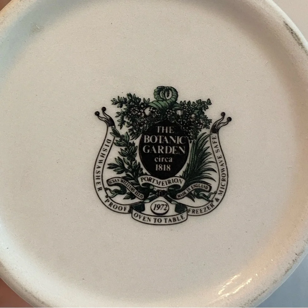 Portmeirion • “The Botanic Garden” Canton Vase in Rhododendron Floral Pattern